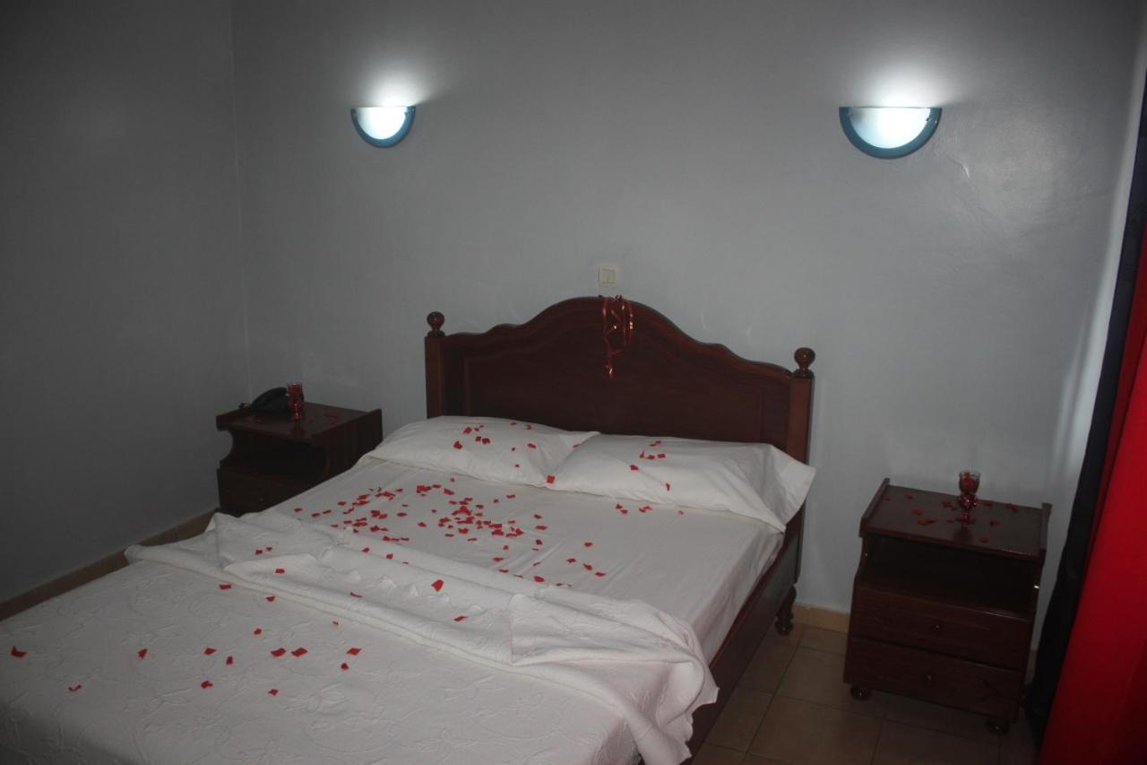 Hotel Avenida Assomada Екстер'єр фото